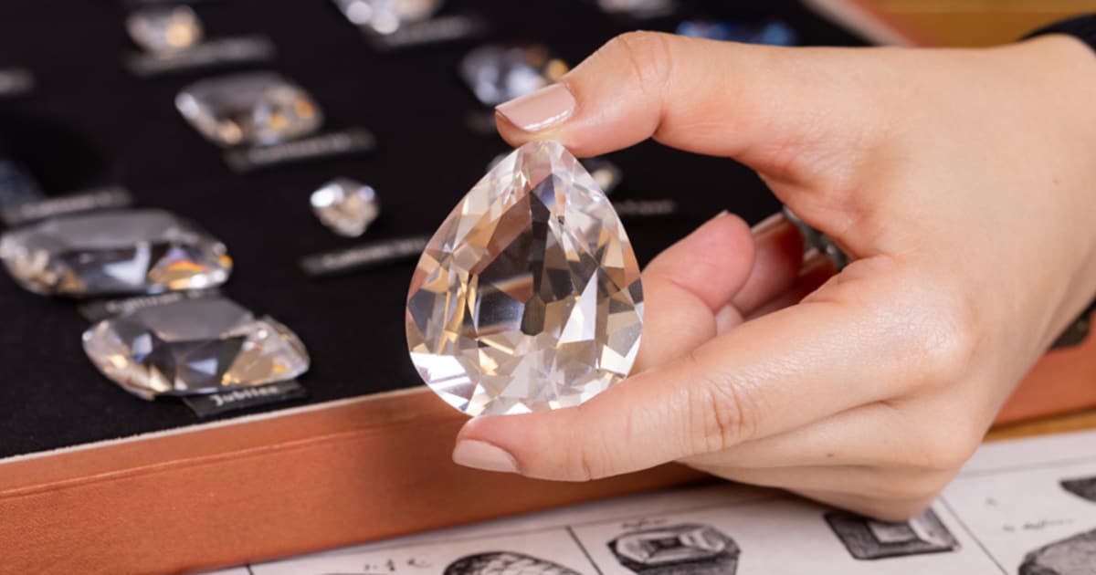 Fascinating Diamonds: History and Legends | L'ÉCOLE School of